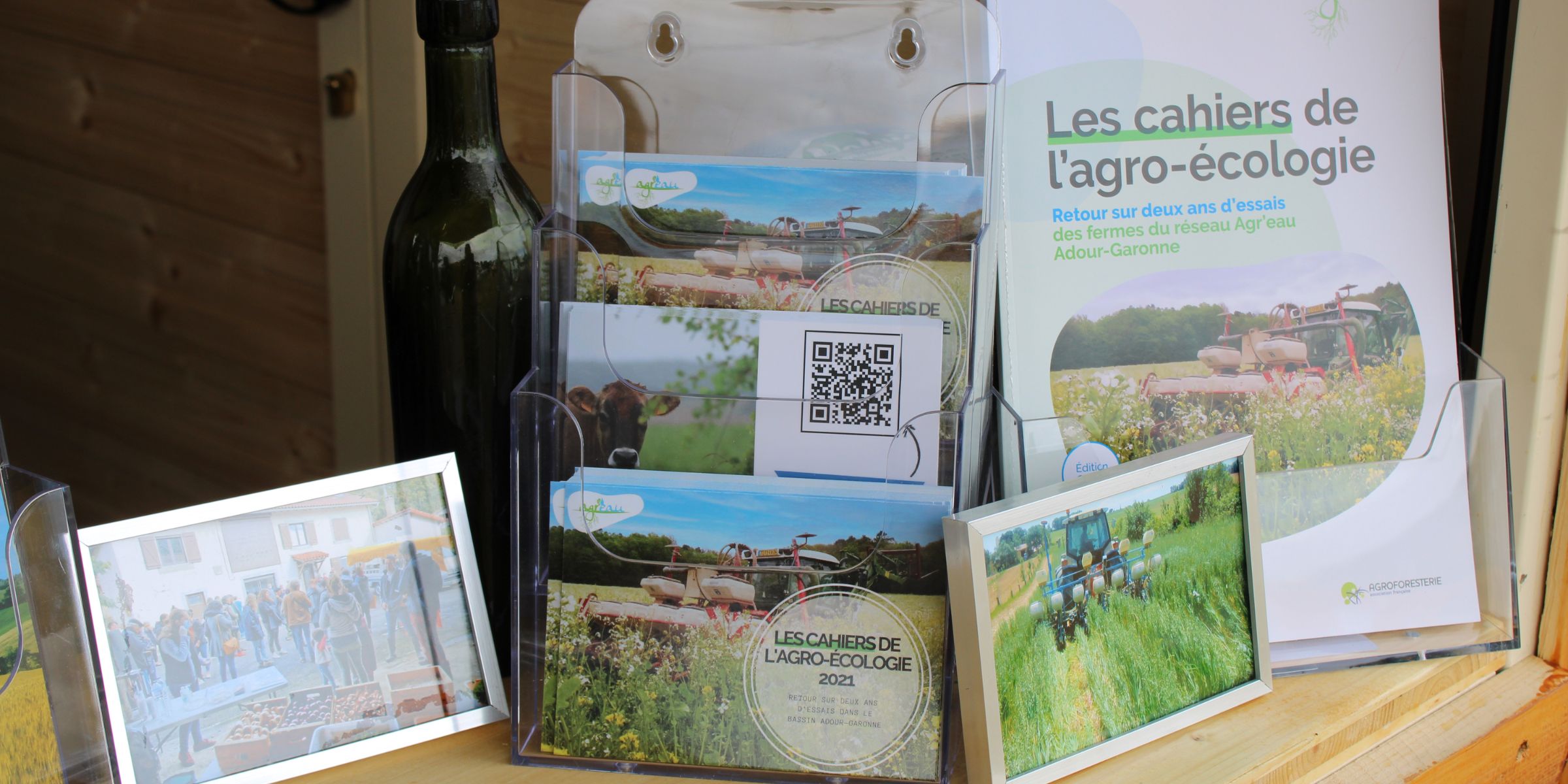 Brochures au Salon des Pyrénéenes 2021