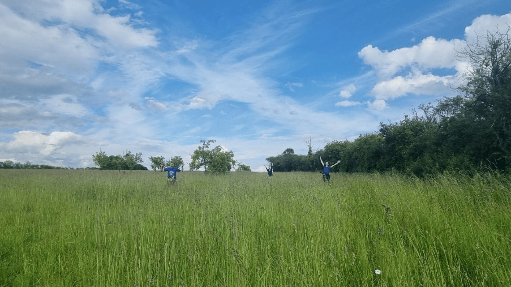 Les apprenants de l'Ecole Française d'Agroforesterie sur le terrain